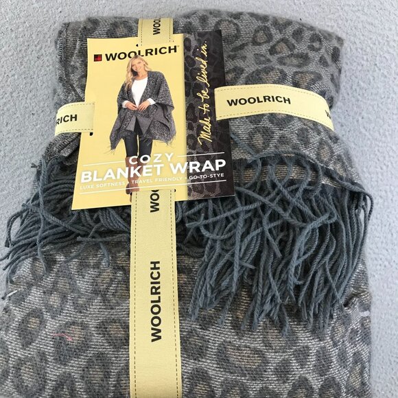 New Woolrich Cozy Blanket Wrap sweater animal print one size - Picture 3 of 10
